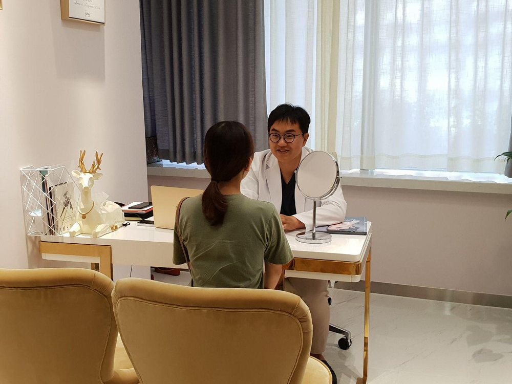Inside Forever Plastic Surgery & Dermatology Gangnam